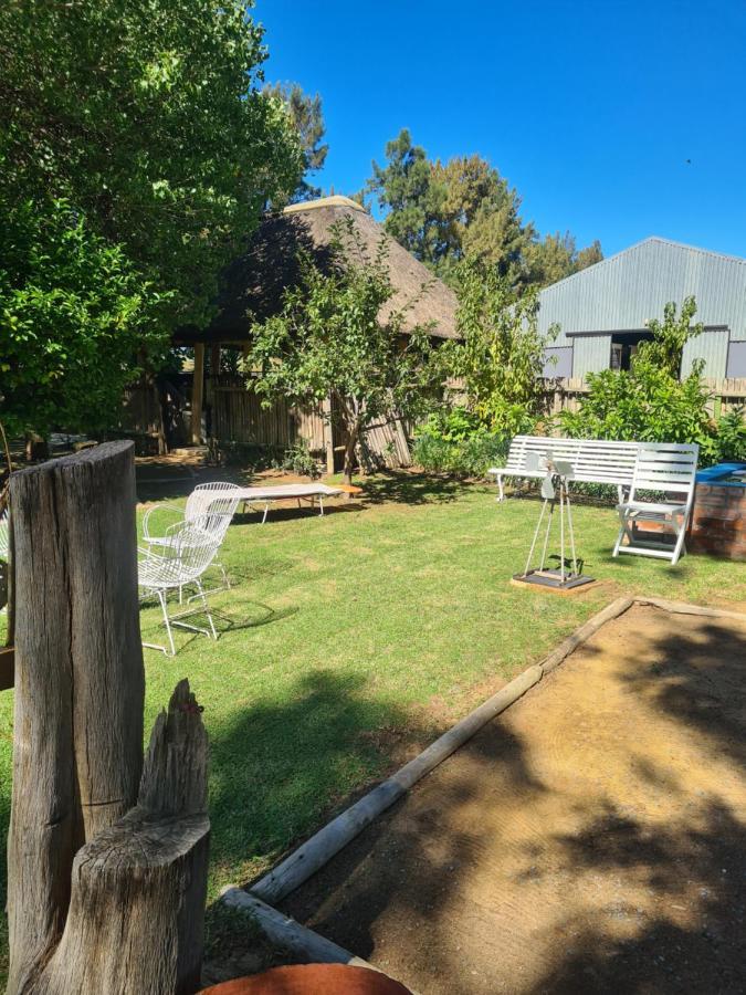Prosper Stud Guest House โรเบิร์ตสัน ภายนอก รูปภาพ