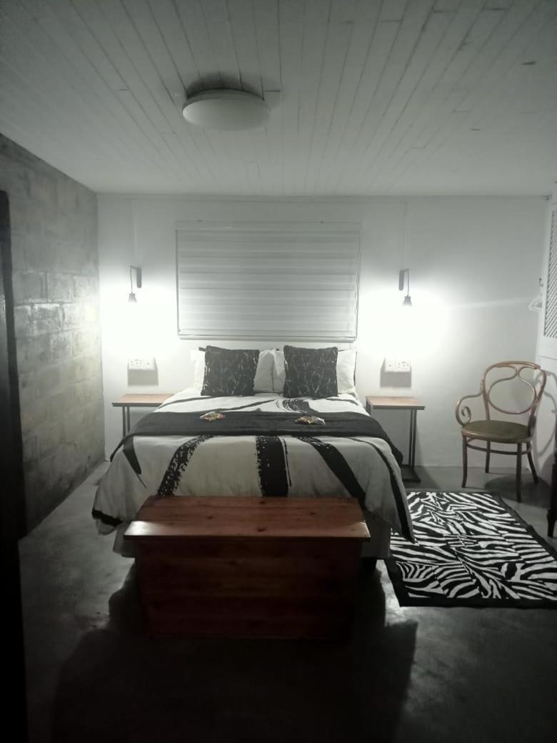 Prosper Stud Guest House โรเบิร์ตสัน ภายนอก รูปภาพ